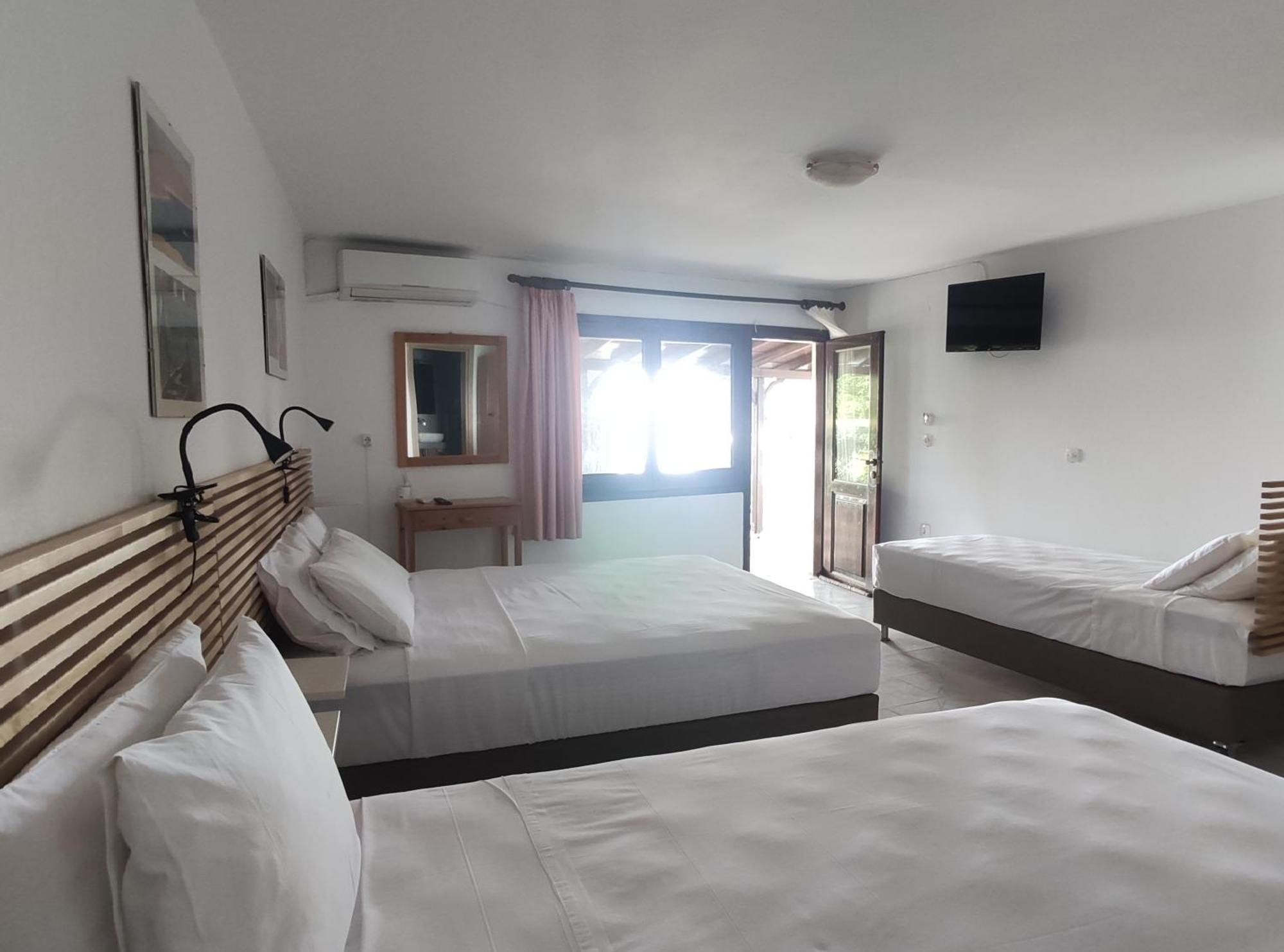 Para Thin Alos Inn เนโอสมาร์มาราส ภายนอก รูปภาพ